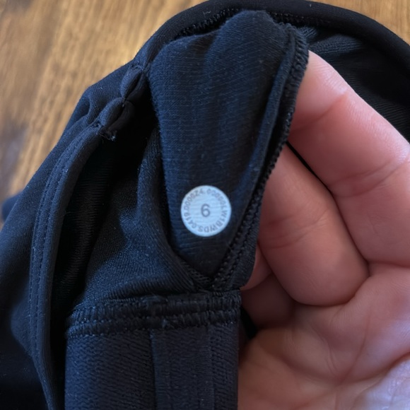 Lululemon Black Slit Sleeve Top - Picture 3 of 3